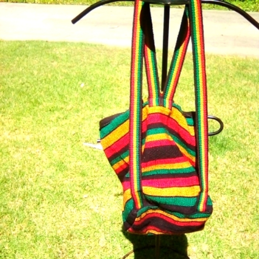 One Love Backpack 🎒 - Picture 3 of 4
